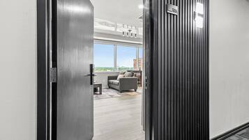 Luxury Apartment, City View | Living area