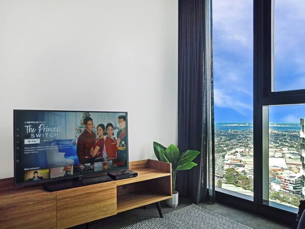 Room amenity - Southbank 2BR High City Views Enjoy Wine, Gym, Pool, Wifi (Melbourne)