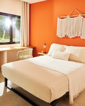 Nhà Deluxe, 2 phòng ngủ, hồ bơi riêng | Két bảo mật tại phòng, bàn, khu vực làm việc phù hợp cho laptop