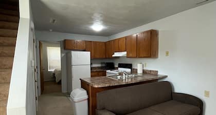 3-bedroom, 2 Story apartment in the heart of Hokie Nation!