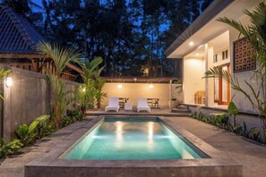 Unclassified image, 4 of 9, button - Maha Gunung Guest House (Bali)