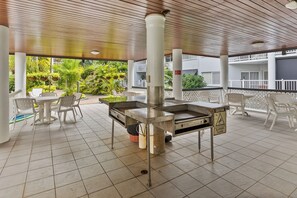 Área de parrillas y picnic