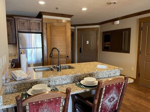 Interior - Luxury 2BR Villa with 2 Full Kitchens - Westgate Smoky Mountains, Gatlinburg (Gatlinburg)
