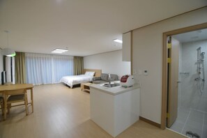 Family Hotel Silver | Bathroom - Muju Deogyusan Resort (Muju)