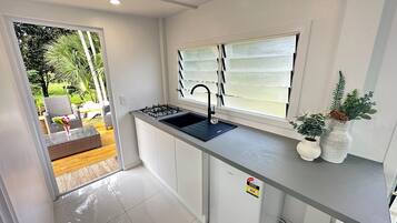 Classic Apartment, 1 Bedroom, Air conditioning | Private kitchen