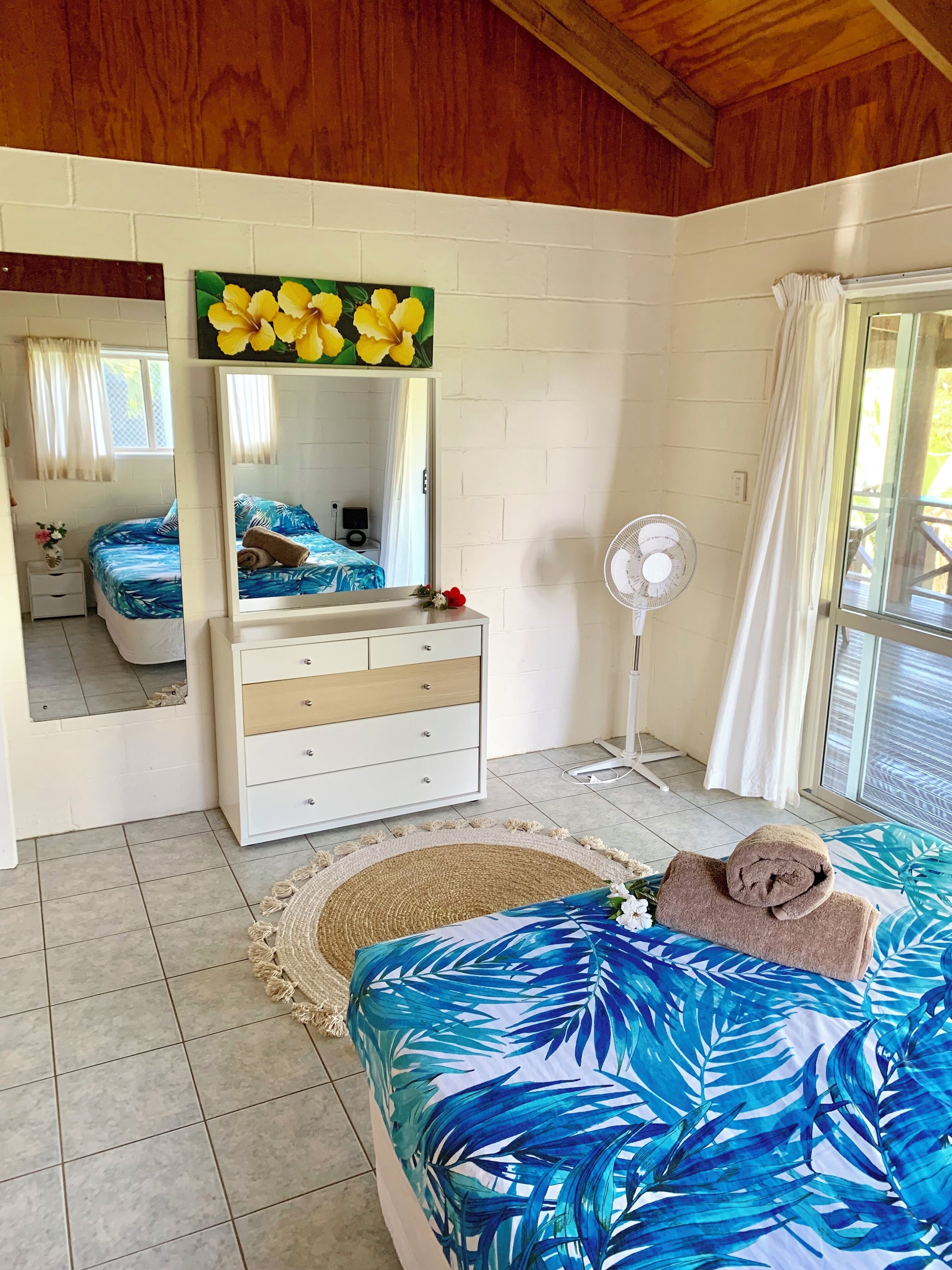 Casa conforto, 2 quartos, ar-condicionado | Ferros/tábuas de passar roupa, Wi-Fi de cortesia