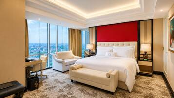 Celebrity Suite Room | City view