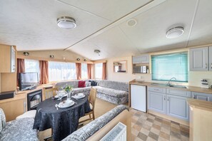 Fernseher, Kamin