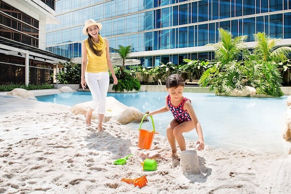 2 outdoor pools, pool umbrellas, sun loungers