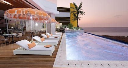 The Trans Luxury Hotel Surabaya
