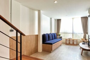 Unclassified image, 3 of 55, button - Vann House Hua Hin (Hua Hin)