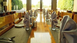 Restaurant - Club Mahindra Kensville (Bavla)
