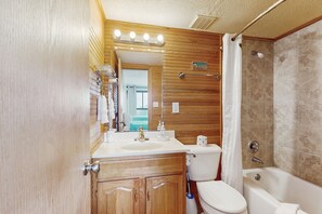 Hair dryer, towels