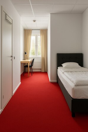 单人房 | 浴室 | 淋浴设施、免费洗浴用品、毛巾、肥皂