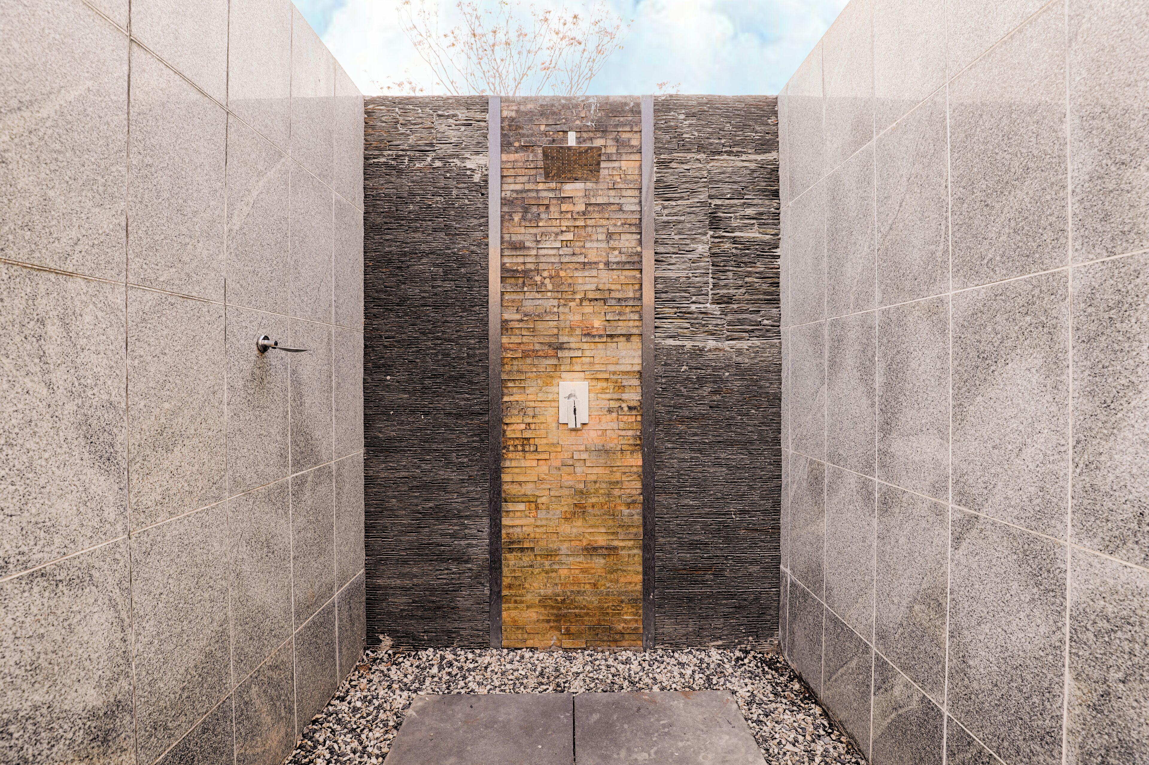 Royal Villa, Pool View | Bathroom | Hair dryer, towels, soap, shampoo