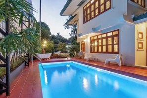 Outdoor pool - Pool Villa Sathorn Bangkok (Bangkok)