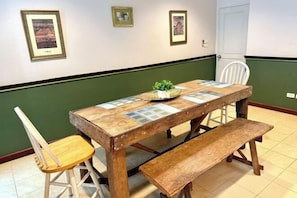 Room - Samsen Suites (Bangkok)