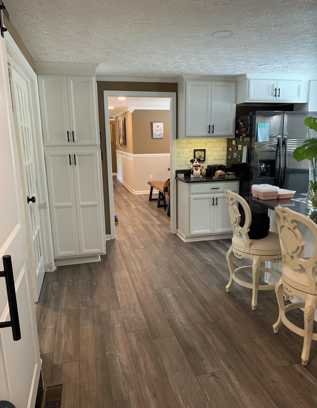 ثلاجة، ميكروويف، فرن، موقد طهي مسطح