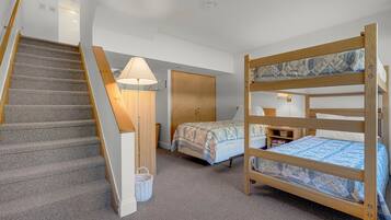 1 室のベッドルーム、WiFi (無料)、ベッドシーツ