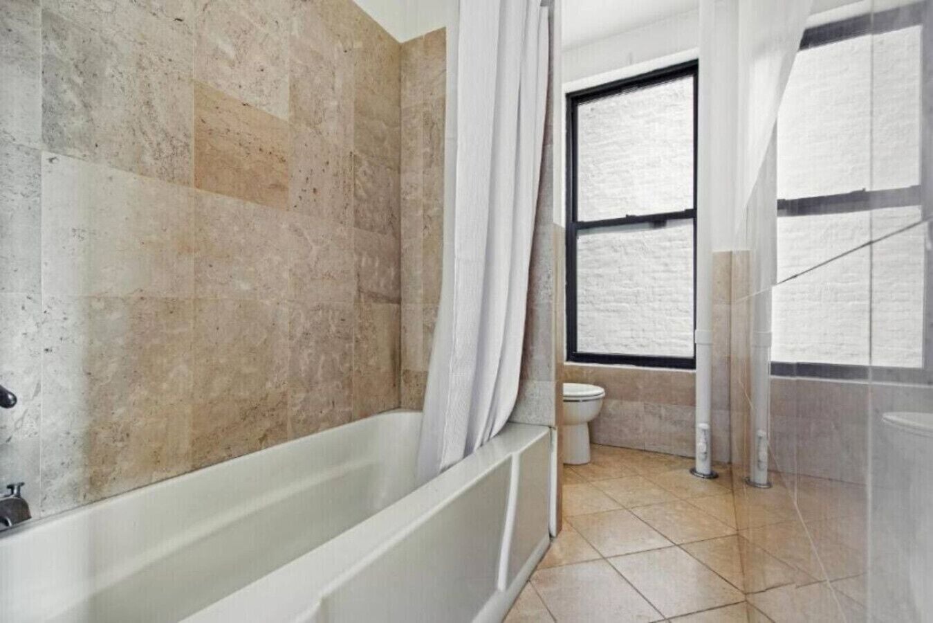 Hårføner, håndklær, såpe og sjampo