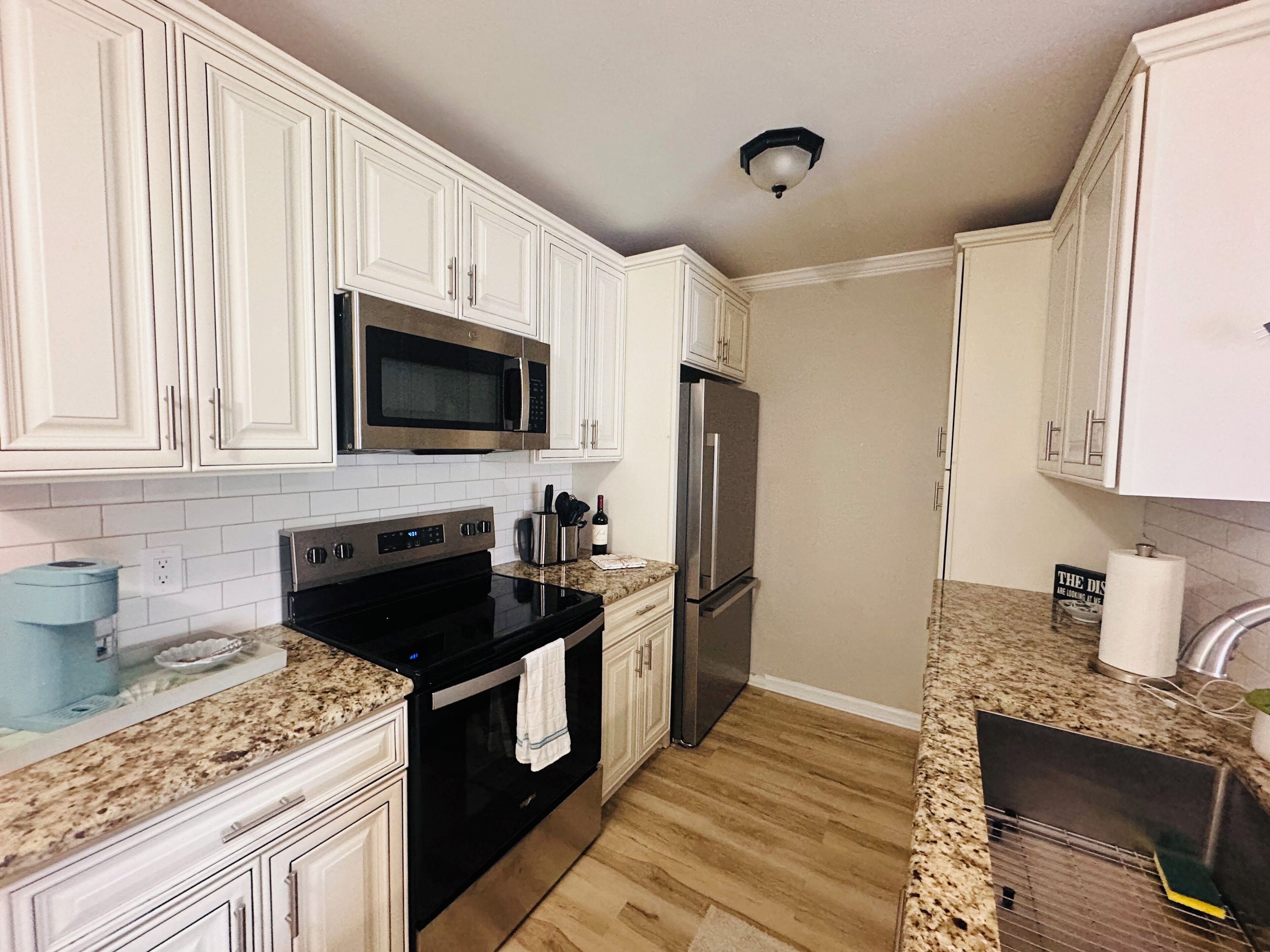 Microwave, oven, stovetop, dishwasher