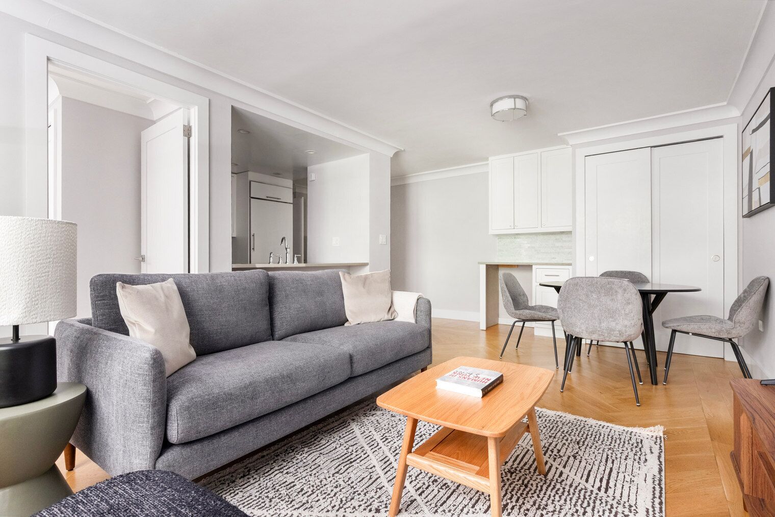 テレビ、ステレオ