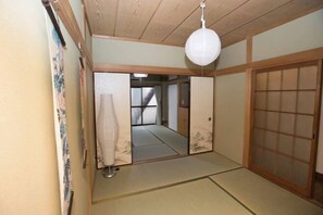 內部