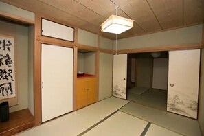 Room - Nishioi House (Tokyo)