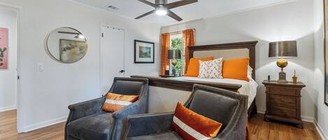 2 chambres, fer et planche à repasser, Wi-Fi, draps fournis