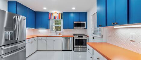 Microwave, oven, stovetop, dishwasher