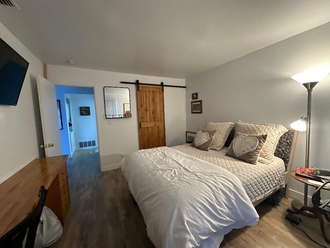 1 habitación, escritorio, wifi gratis y ropa de cama 