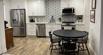 Honey Trail Hideaway, a beautifully updated ground-floor condo w/AC