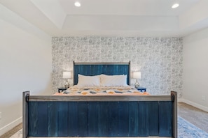 5 bedrooms, iron/ironing board, travel cot, WiFi