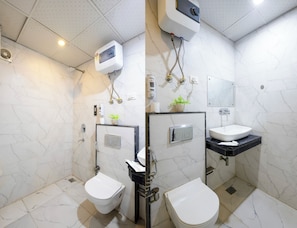 Shower, free toiletries, hair dryer, towels