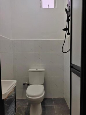 Hårtork, tvål och schampo