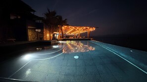 Outdoor pool - Azul Beach Kite Resort (El Sargento)