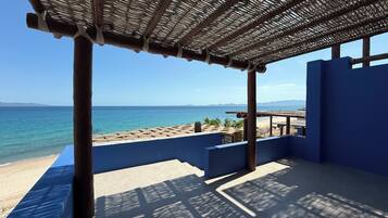 Standard Double Room, Lanai, Sea View | Terrace/patio