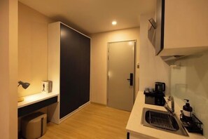 Room - Signy House Premier 1 (Ho Chi Minh City)