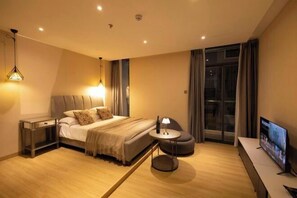 Room - Signy House Premier 1 (Ho Chi Minh City)