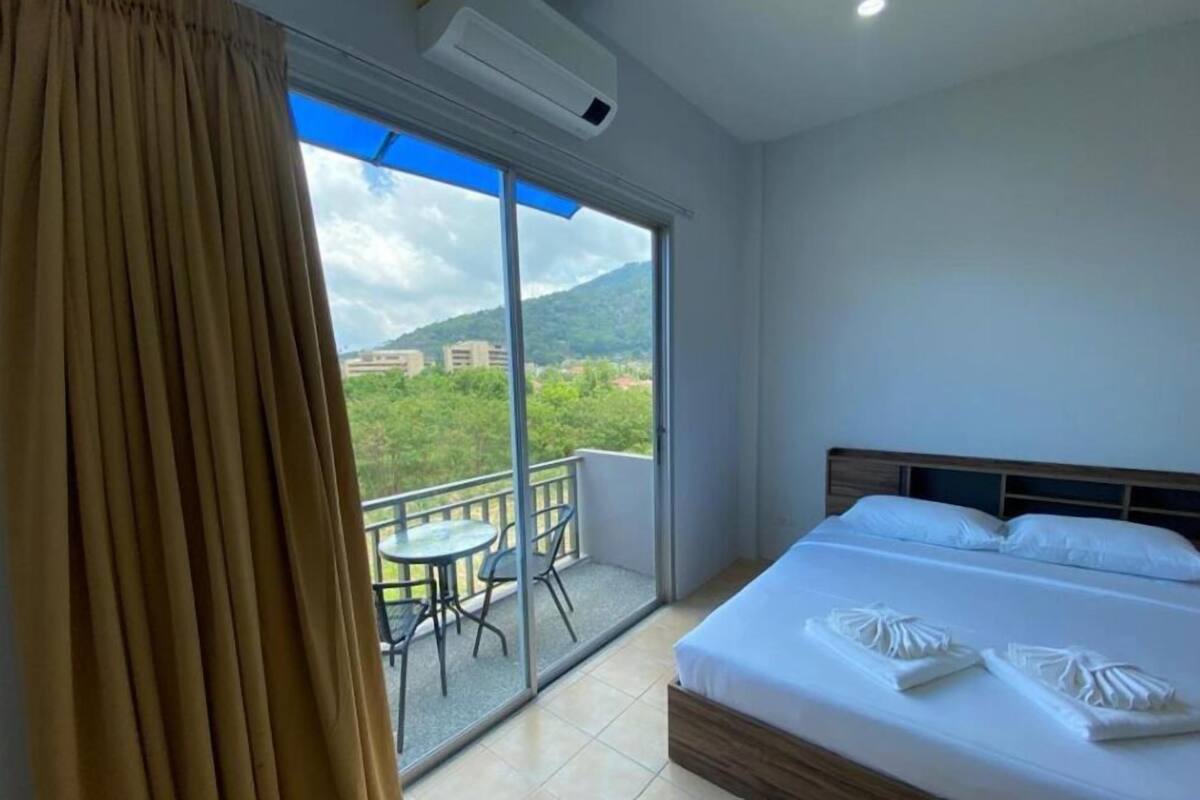 Chambre Supérieure, balcon, vue montagne