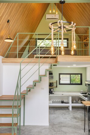 Living area - Coconut WayWay Retreat by Sea N' Rent (Ko Pha-ngan)