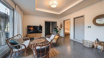 Individually decorated, individually furnished, free WiFi, bed sheets