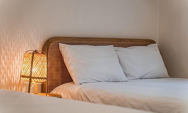 Suite | Decoración personalizada, muebles diferentes y wifi gratis 