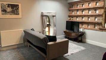 TV, DVD player, offices