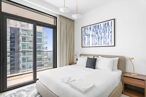 1 bedroom, desk, iron/ironing board, WiFi