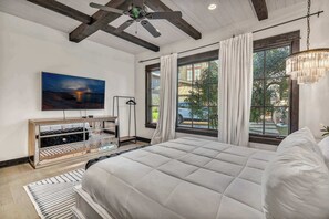 4 Schlafzimmer, Bügeleisen/Bügelbrett, WLAN, Bettwäsche