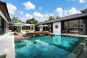 Outdoor pool - Villa Cocktail and Dreams by BaliSuperHost (Bali)