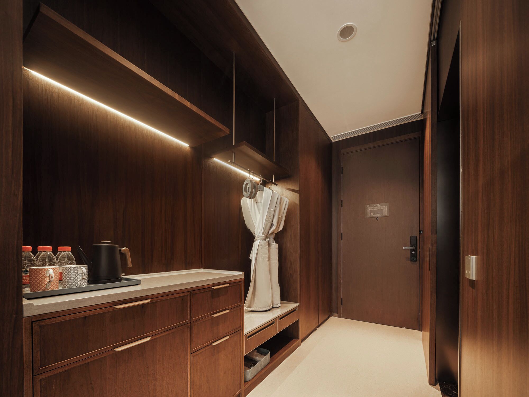 无障碍房大床 | 免费 WiFi