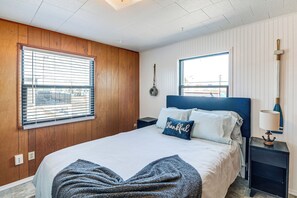 5 habitaciones, escritorio, internet y ropa de cama 