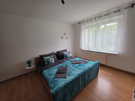 2 bedrooms, free WiFi, bed sheets. Wagner's family apartment